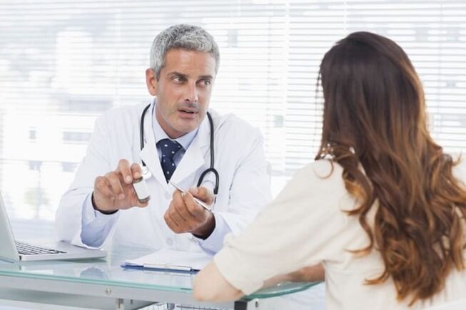 doctor recommends a cure for papillomavirus